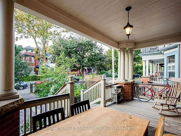 1 Maynard Ave #1 — Photo 3