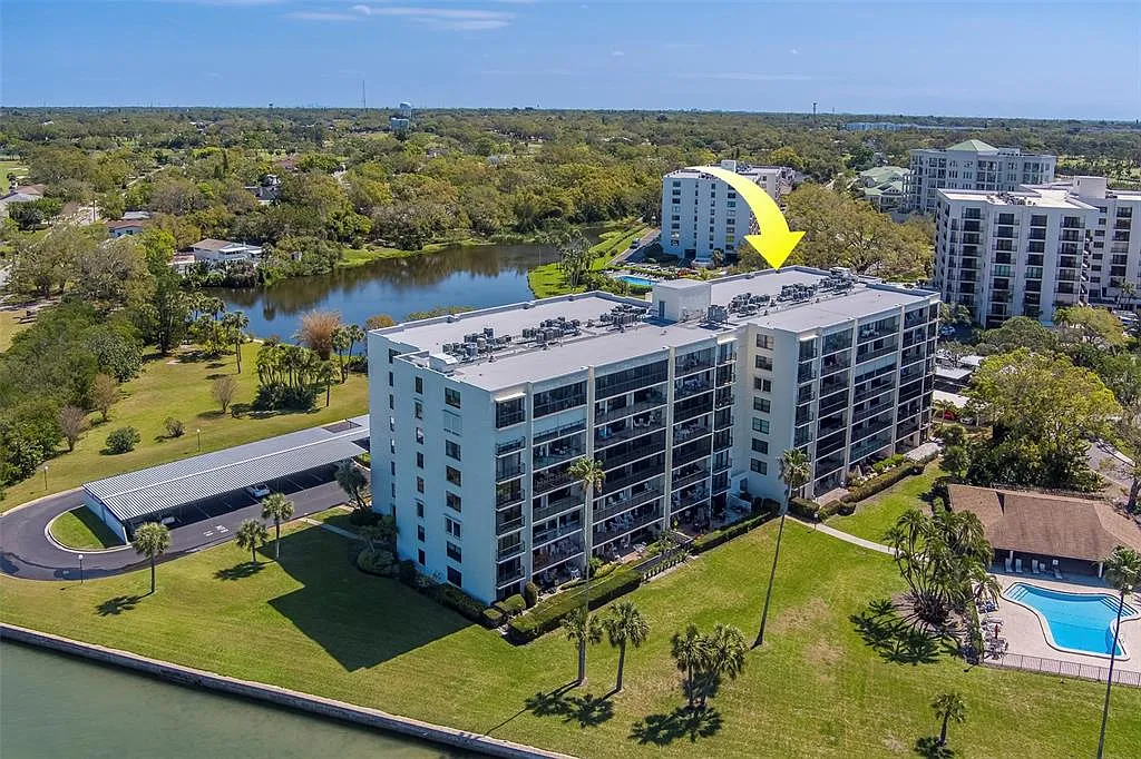 2 bed, 2.0 bath, 1395 sqft, $3,400 — Photo 1