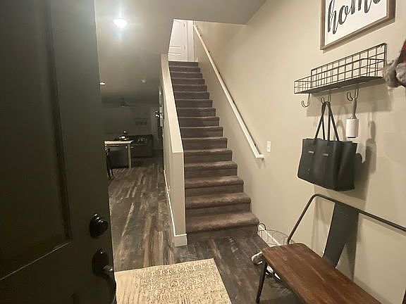 Entry way