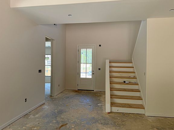 2nd image of 6955 Walker Farms Dr
