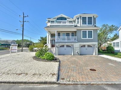 1600 S Bay Ave, Beach Haven, NJ, 08008
