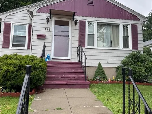 178 Sisson St, Providence, RI 02909