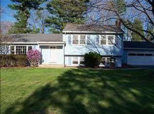 14 Deer Trl, Flemington, NJ 08822