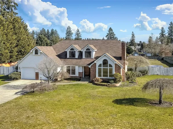 17911 32nd Avenue E, Tacoma, WA 98446