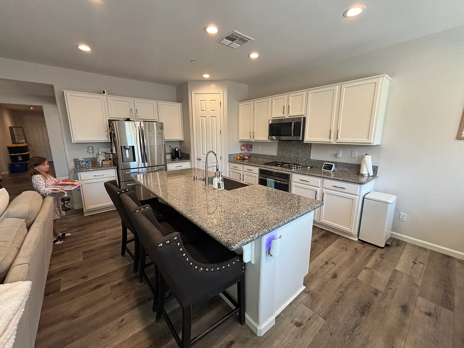 1140 Legion Ct photo 1