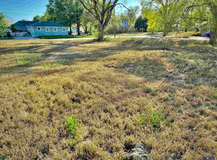 8th & Hubble St, Fairbury, NE 68352