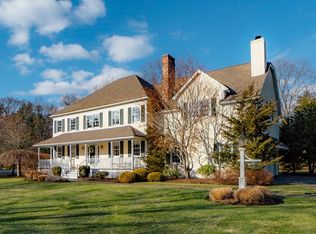 7 Kettle Pond Way, Medfield, MA 02052