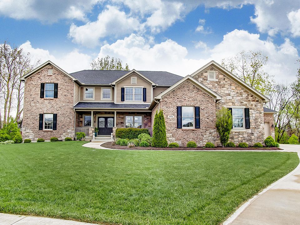 1st image of 975 Foxtail Cir