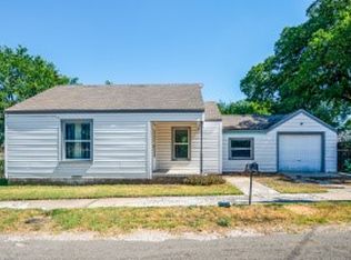 301 E Prince St, Decatur, TX 76234