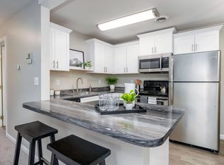 1399 Phillips Rd #C-35, New Bedford, MA 02745