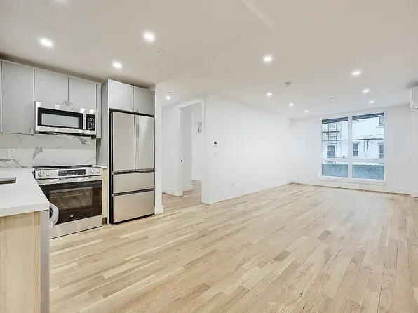 33 Clarkson Avenue image 1 of 11