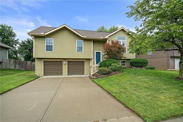1st image of 19500 Diamond Ln
