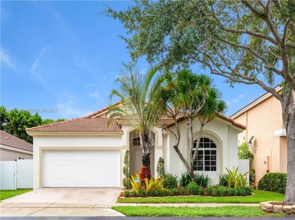 5334 NW 111th Ct