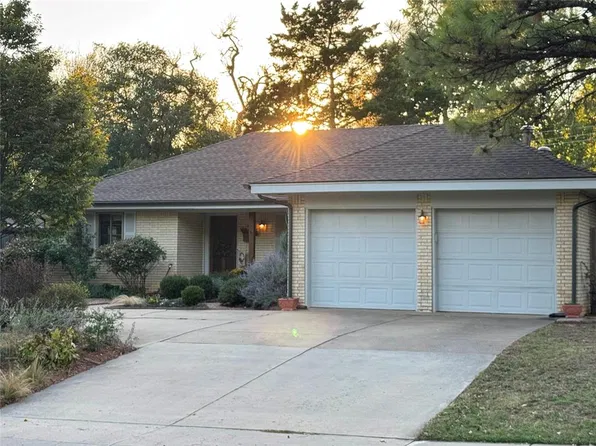 1632 S Berry Rd, Norman, OK 73072