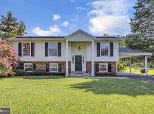 5520 Raphael Dr, Pomfret, MD 20675