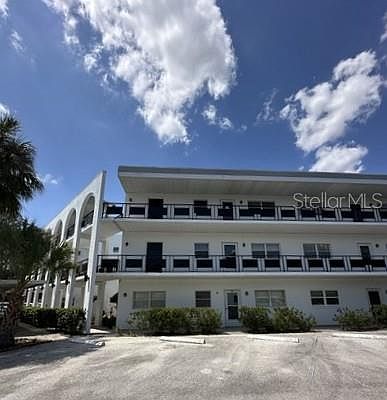 1st image of 100 EL CAMINO DR #309
