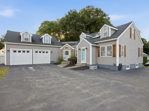 47 John St, Lunenburg, MA 01462