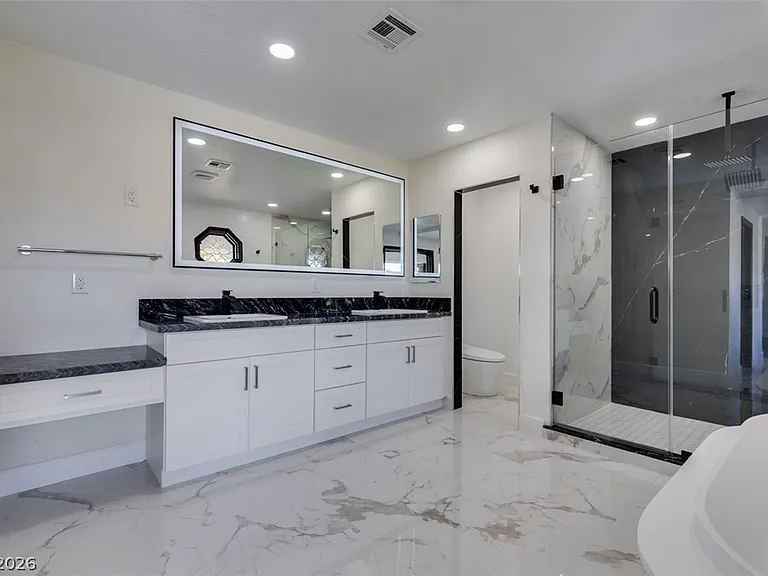 7040 Obannon Dr — Photo 32