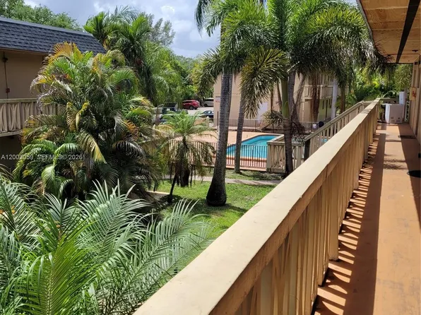 1370 NE 119th St #137015, Miami, FL 33161