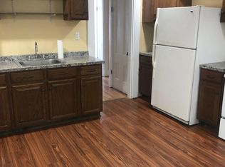 69 Woodbridge Rd APT A, York, ME 03909