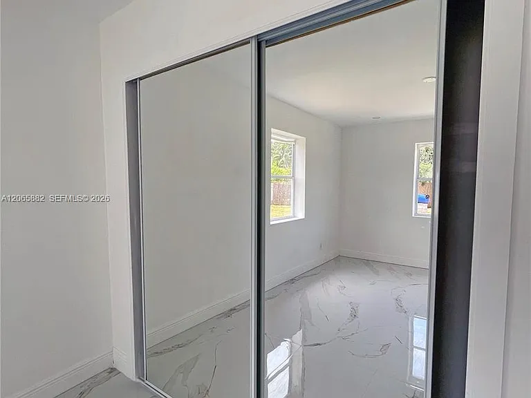 1606 NW 12th Ave — Photo 48