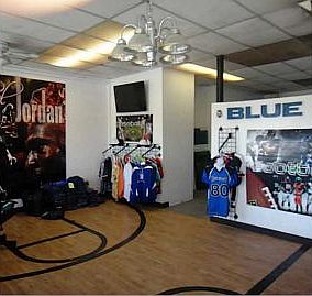 3rd image of 4302 Alameda Ave