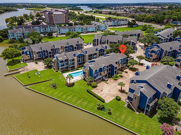 2nd image of 18515 Egret Bay Blvd APT 1301