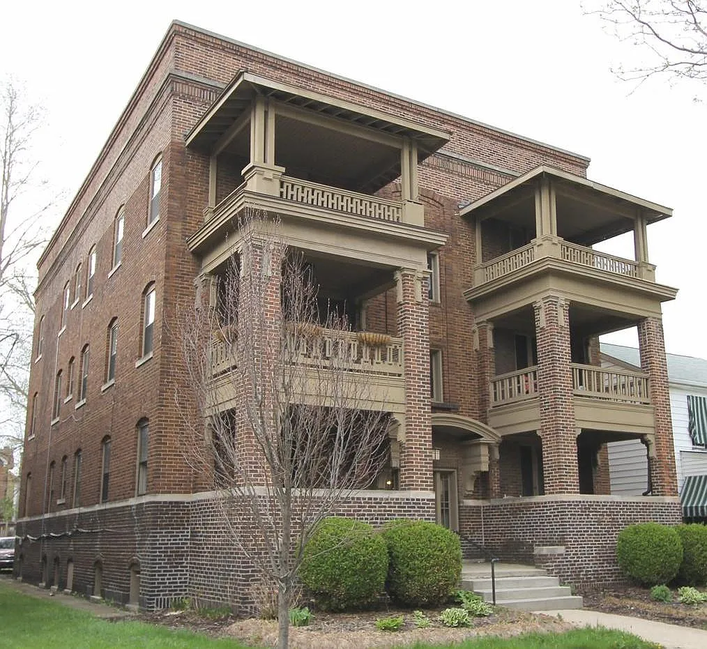2 bed, 1200 sqft, $1,495 — Photo 1