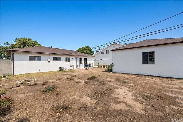 4604 Mindora Dr — Photo 40
