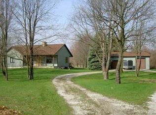 6118 S Saint Clair Rd, Saint Johns, MI 48879