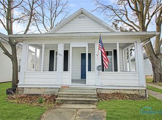 407 Fremont Rd, Port Clinton, OH 43452