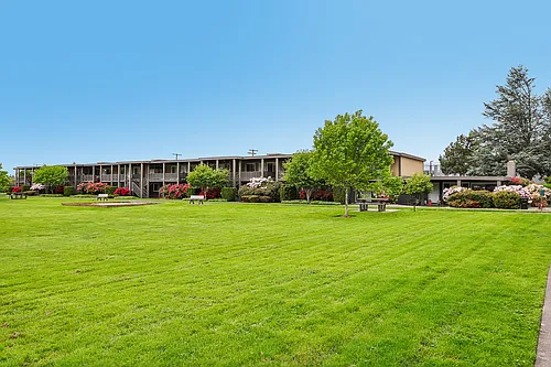 Verandas Apartments Photo 1 Verandas Apartments Photo 1