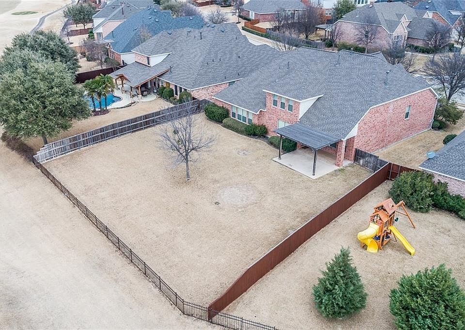 1st image of 1416 Pecan Valley Dr