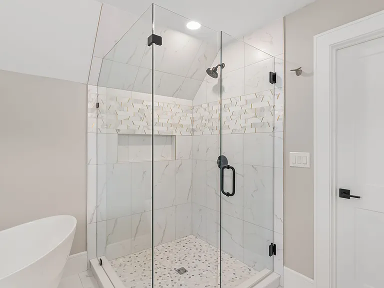 3905 Plainview Rd — Photo 38