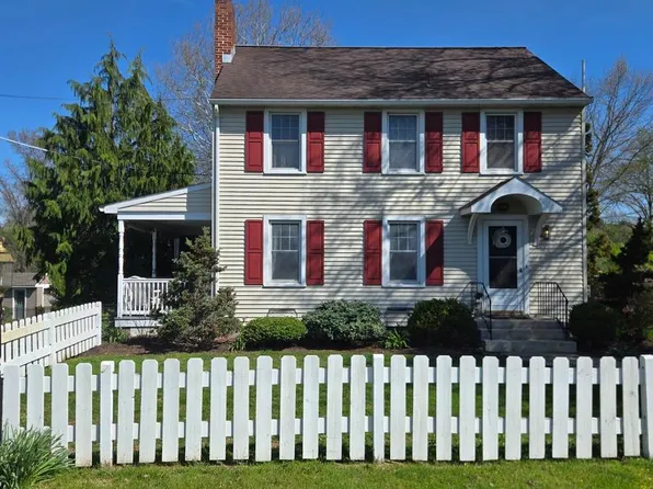 840 Grantham Rd, Mechanicsburg, PA 17055