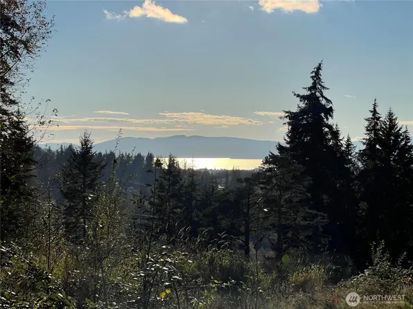 4121 Malachite Drive, Bellingham, WA 98226