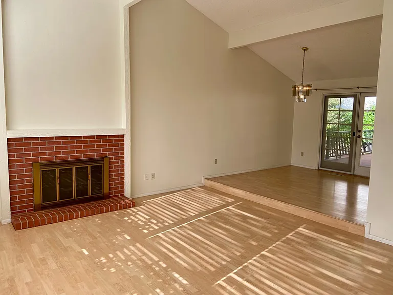 Living Room - Dinining Room