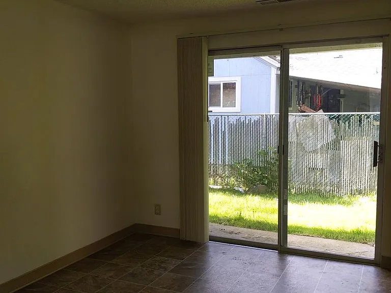 530 & 570 Cedar St #535 & 573 — Photo 5