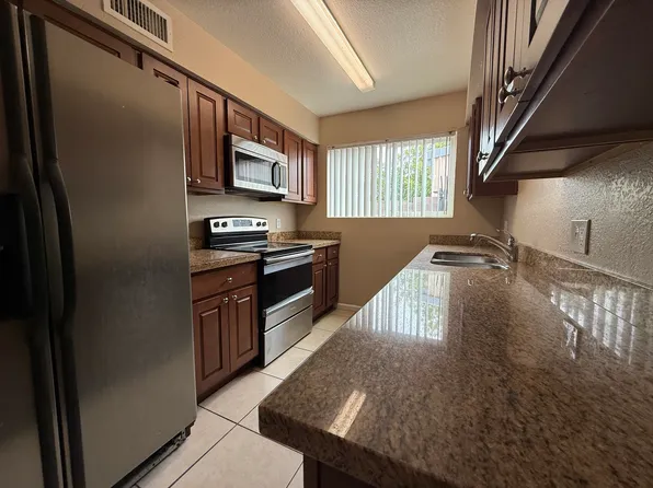 1241 E 3rd Ave APT 102, Mesa, AZ 85204