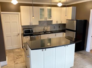 2736 Aldrich Ave S #1, Minneapolis, MN 55408