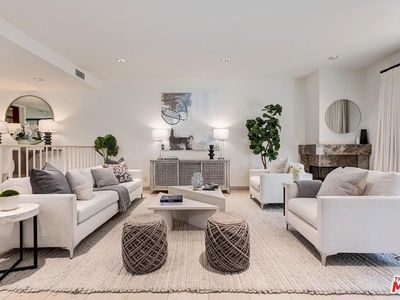 2249 Century Hl, Los Angeles, CA, 90067