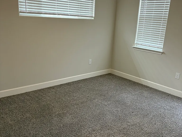 1364 Marjorie Ct — Photo 14