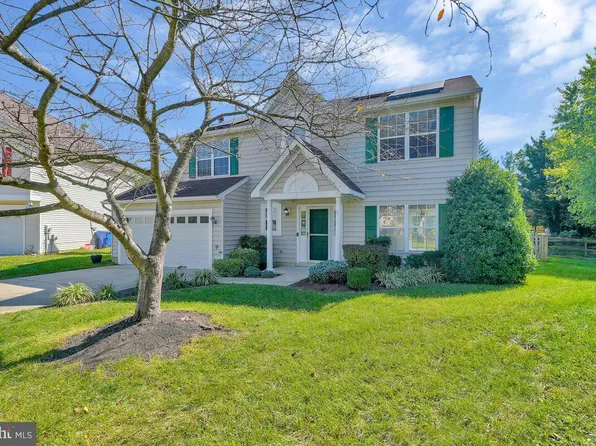 5506 Moonfish Ct, Waldorf, MD 20603