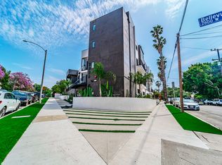 2828 London St #307, Los Angeles, CA 90026