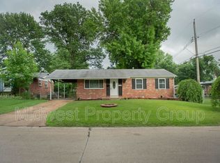 7316 Landi Ct, Hazelwood, MO 63042