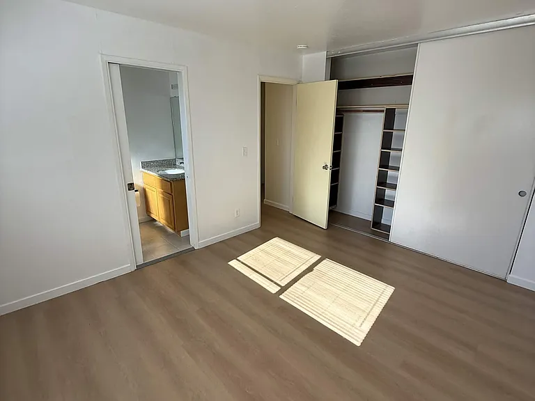 4561 Heyer Ave — Photo 9
