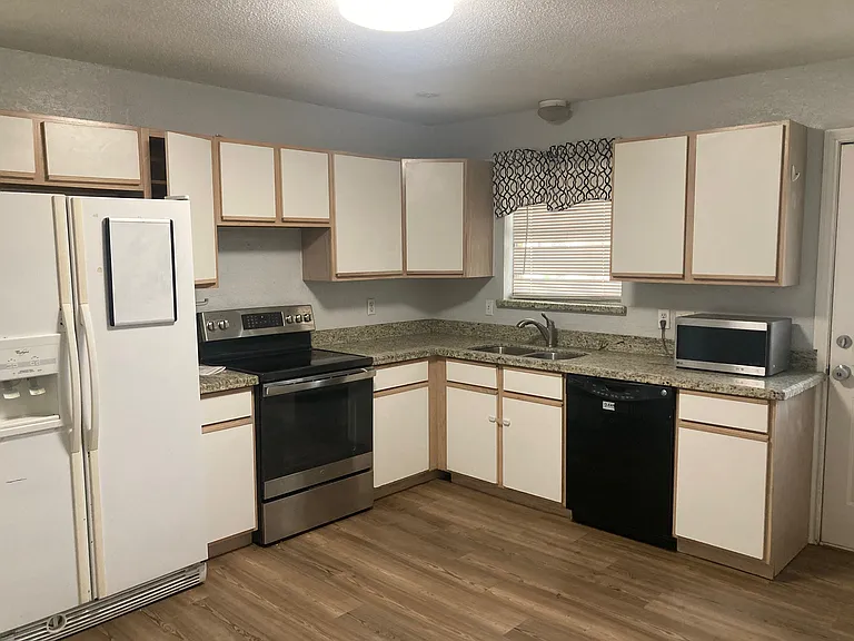 303 Mary Lou Dr #A — Photo 12