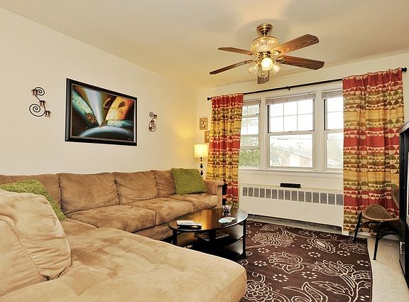 5th image of 146 Underhill Ave APT 1A