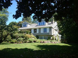 5500 55th Ave NE, Seattle, WA 98105