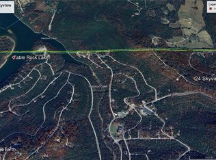 24 Skyview Ln #15-16, Eureka Springs, AR 72631